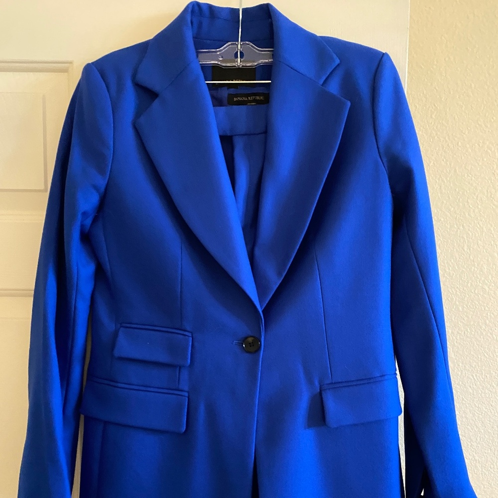 Women’s suit